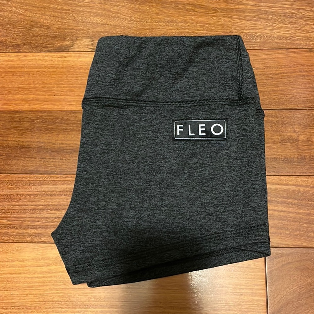 Fleo Short - image 1